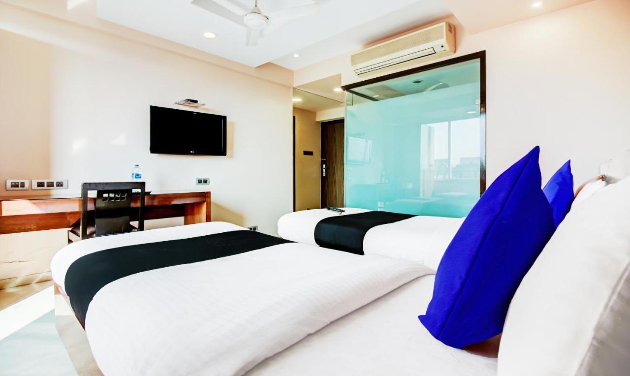 Hotel Imperial Residency Mumbai  Buitenkant foto