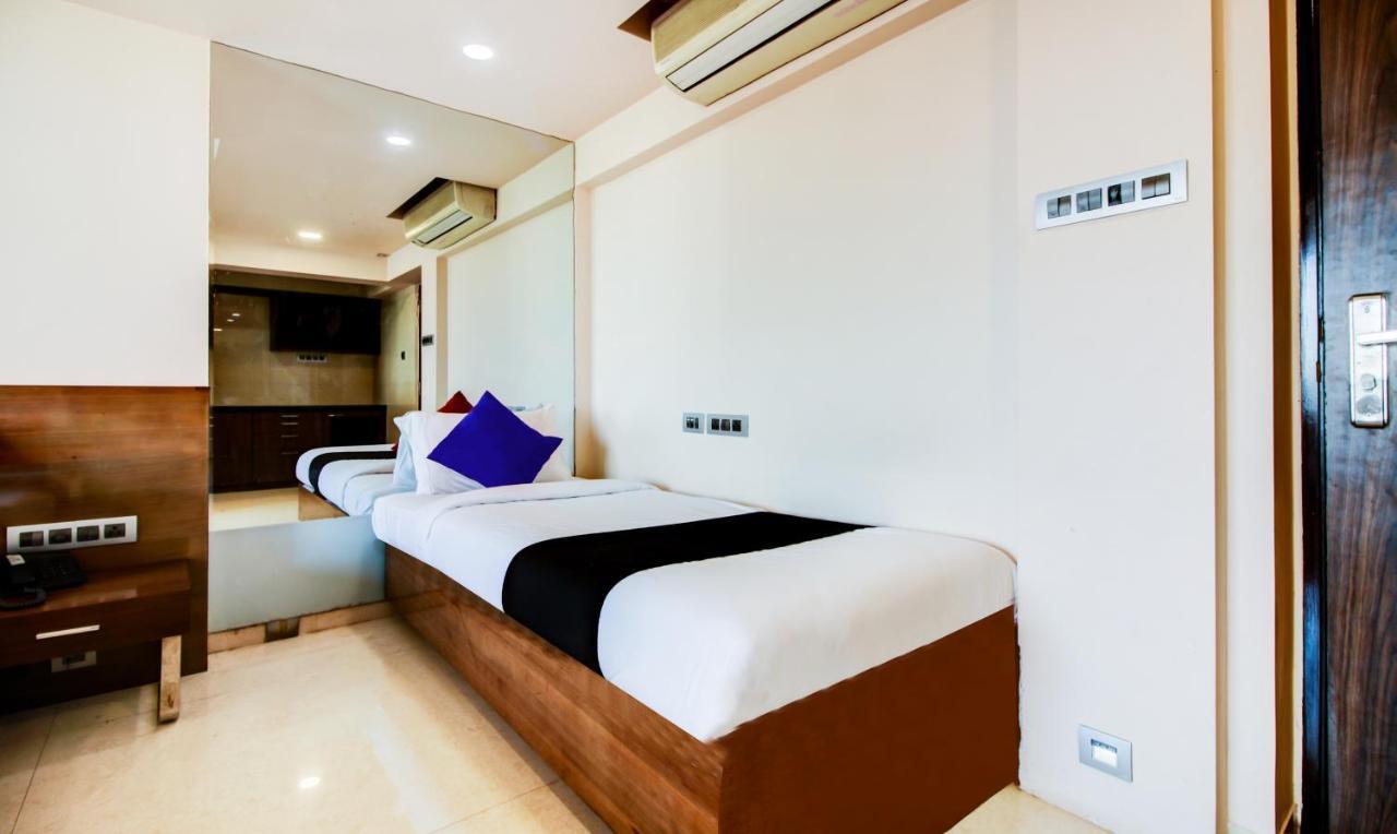 Hotel Imperial Residency Mumbai  Buitenkant foto